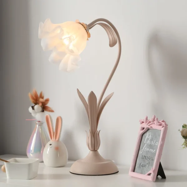Bymaocar Pink Flower LED Table Lamp with Glass Shade, E27 - Image 2
